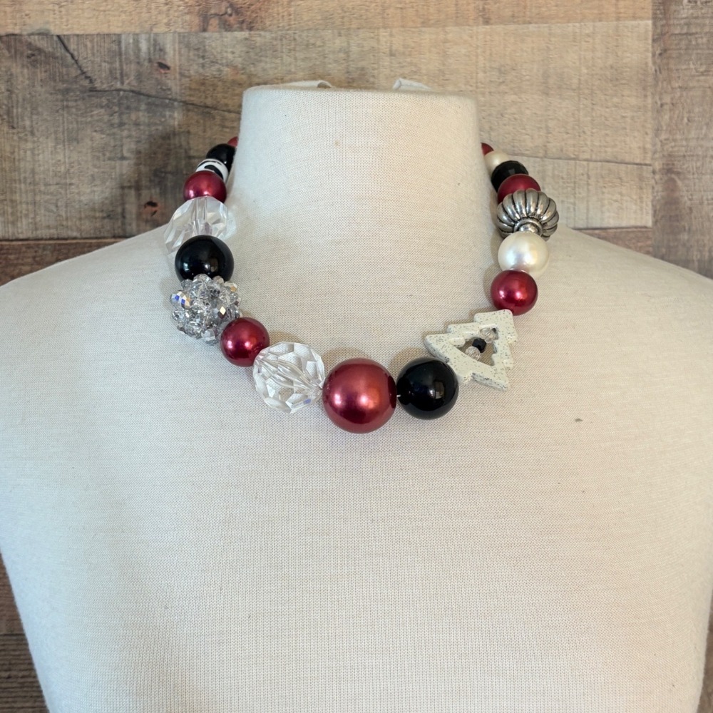 Chunky Christmas Statement Necklace Red Black White Beads Tree Charm